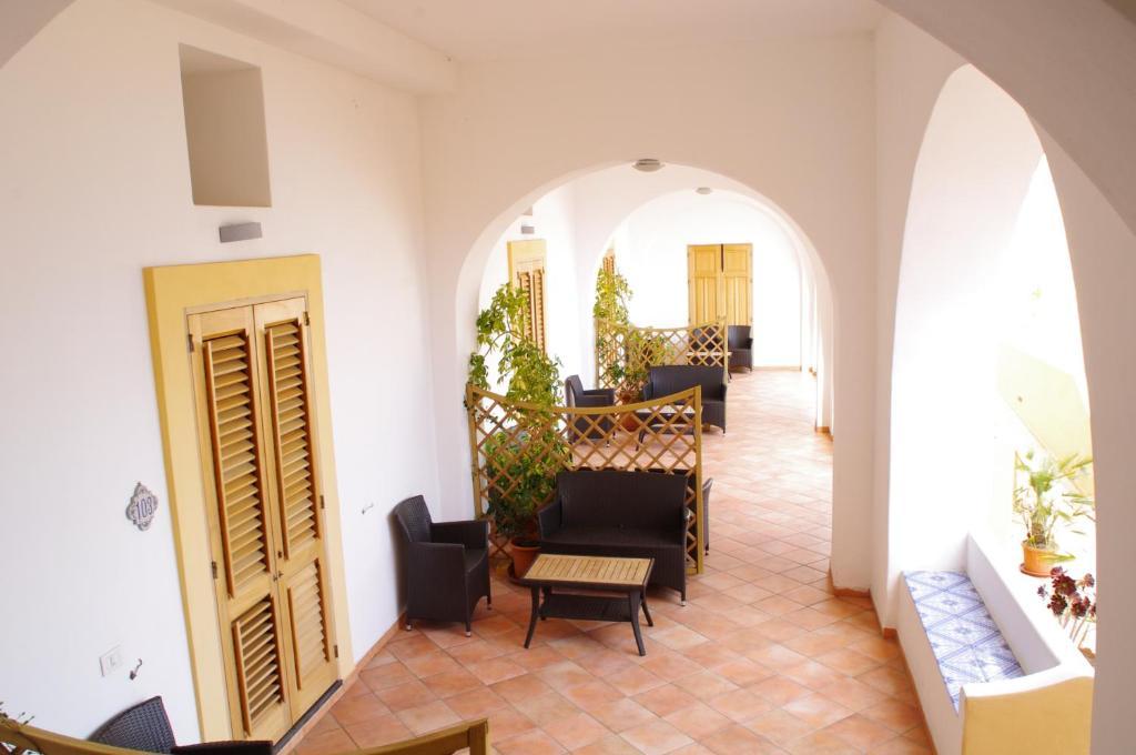 Solemar Hotel Leni Habitación foto